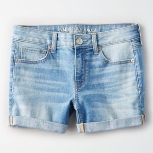 American Eagle light wash midi women's jean shorts